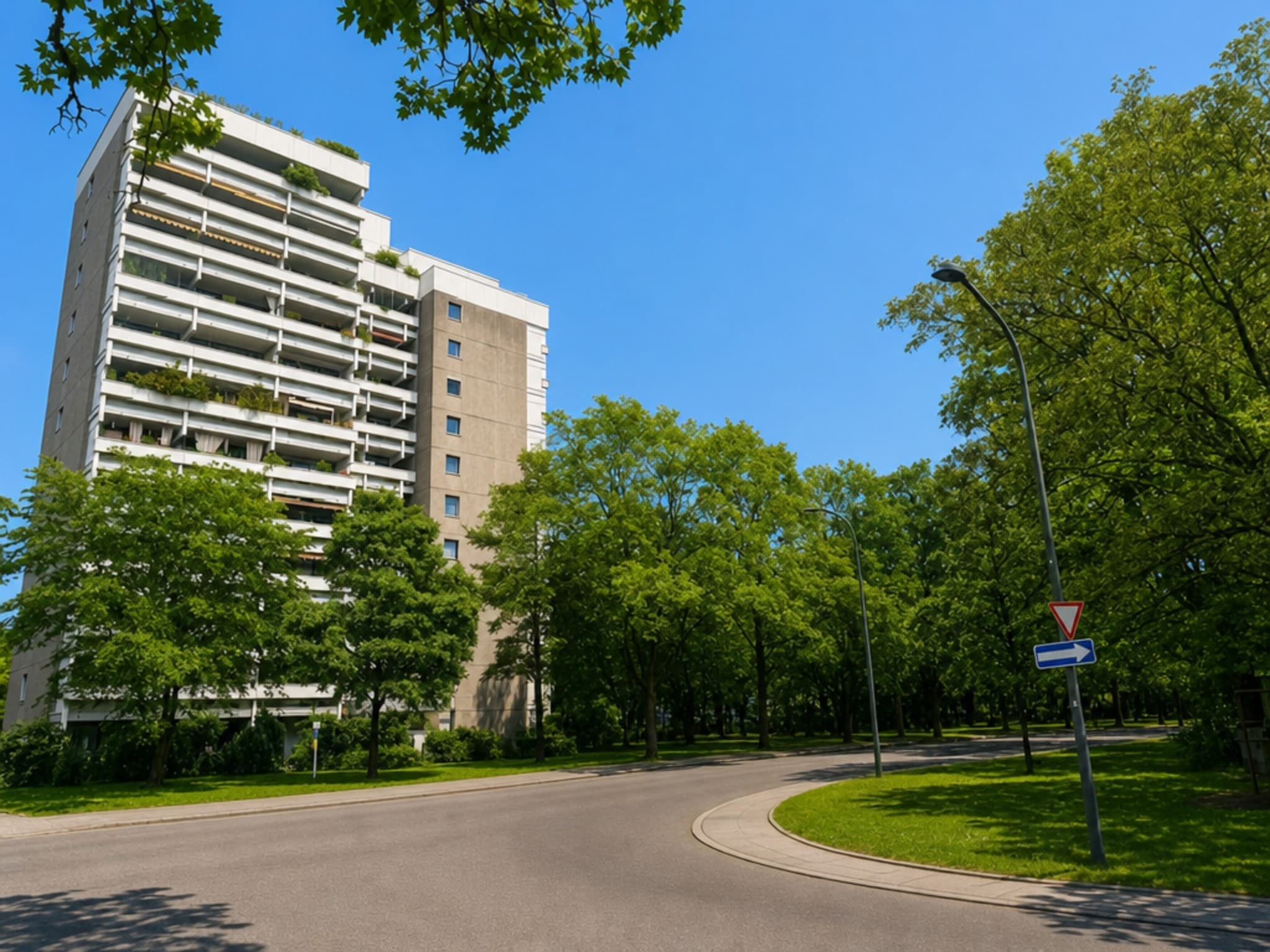 Unschlagbarer Preis | 4-Zi.-ETW mit 2 Loggien und inkl. Tiefgarage in Taufkirchen