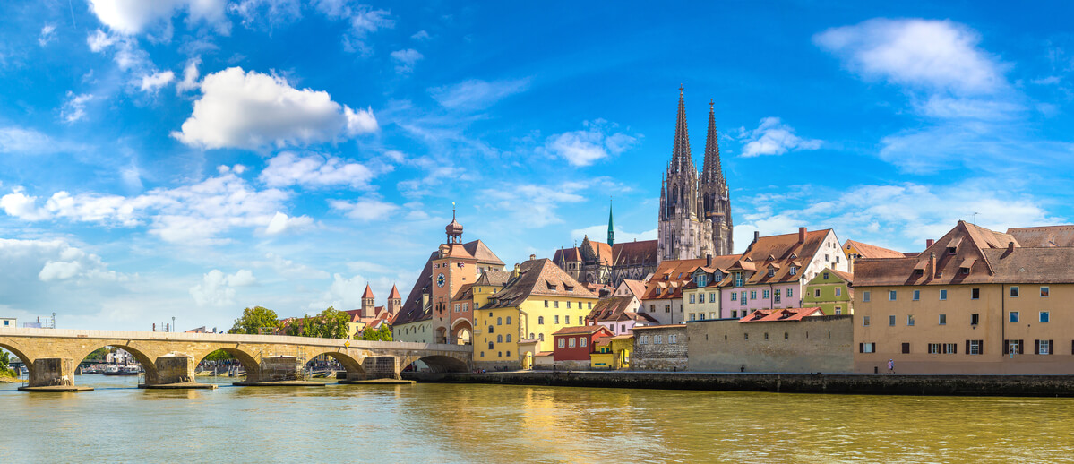 Regensburg,  Neubau von Studenten- und Businessapartments. Gesamt Exposè  bestellen!